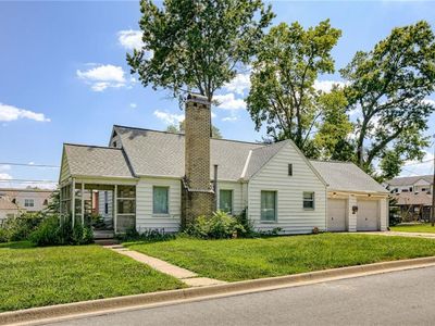 5401 W 58th St, Roeland Park, KS, 66205
