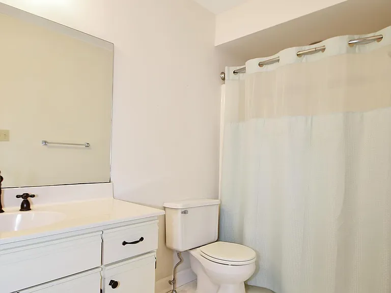 307 Jonathan Ct — Photo 25