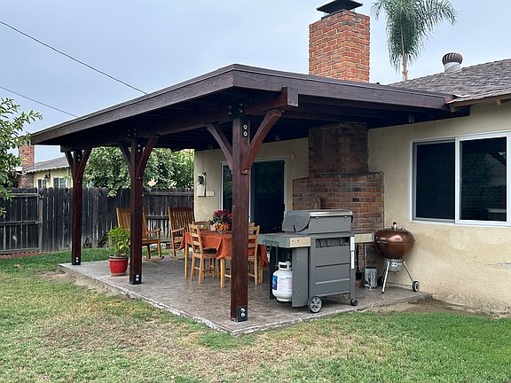 3rd image of 1341 W La Deney Dr