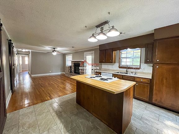 4th image of 5700 Linda St