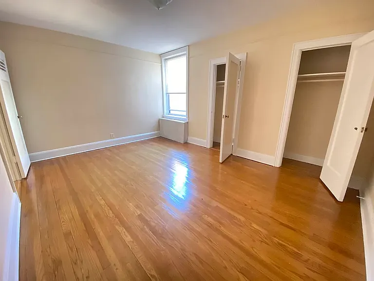14836 89th Ave #3J — Photo 8