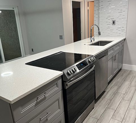 5th image of 5358 NE 6th Ave