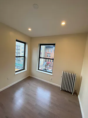 Rented by Level Group | media 14