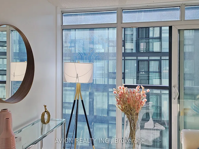 36 Lisgar St #2106E — Photo 8