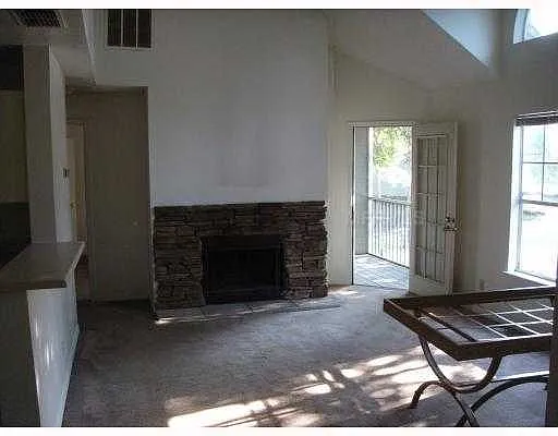Living - 5956 Westgate Dr #201