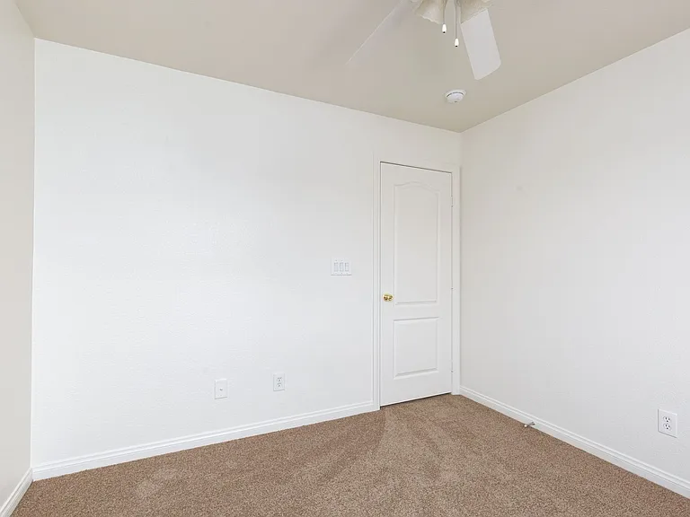 275 Calvino Ave — Photo 21