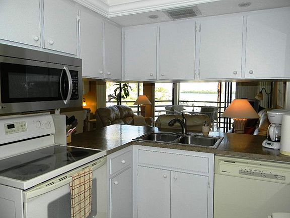 2nd image of 1085 Bald Eagle Dr #203
