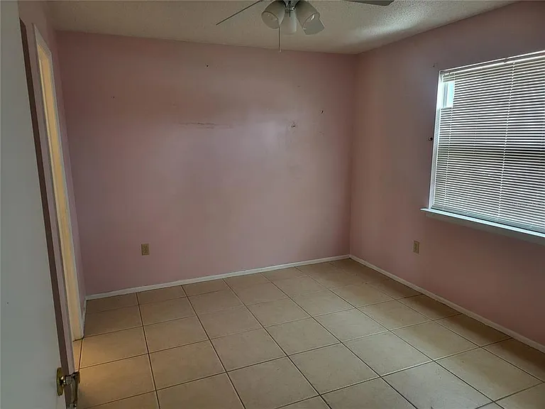 12165 Gulfstream Blvd — Photo 11