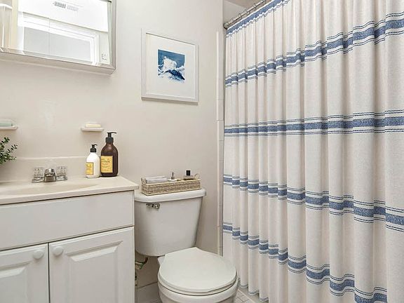 2nd image of 8499 Lynch Rd #2011-004