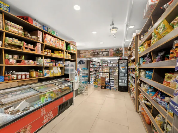 141 Lexington Avenue image 9 of 9