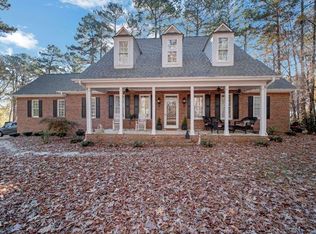 4717 Hilltop Needmore Rd, Fuquay Varina, NC 27526