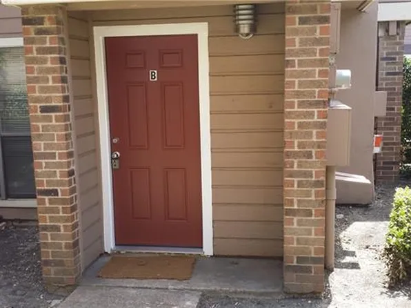 2018 W Rundberg Ln APT 19B, Austin, TX 78758