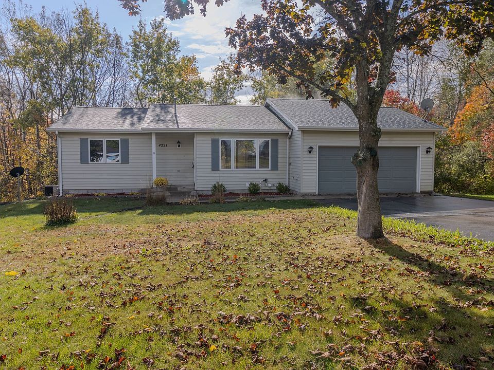 1st image of 4227 Summerhill Rd