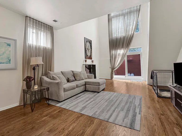 1615 N Campbell Ave #1S — Photo 10