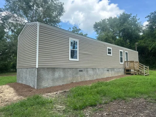 1335 Bell Ave, Soperton, GA 30457