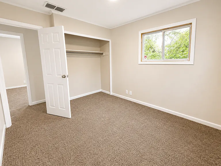 1482 Kingry St — Photo 11