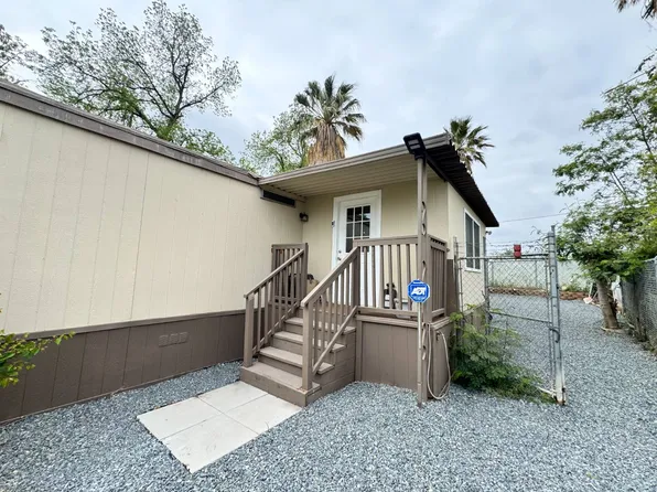 5479 34th St Space 11, Riverside, CA 92509