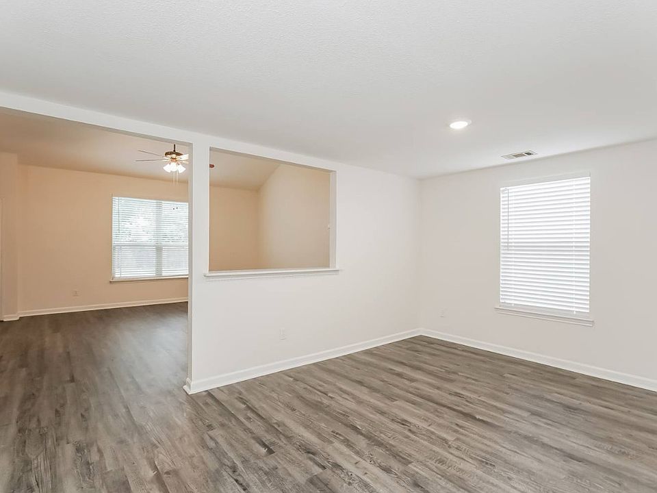 1st image of 6329 Longmont Trl