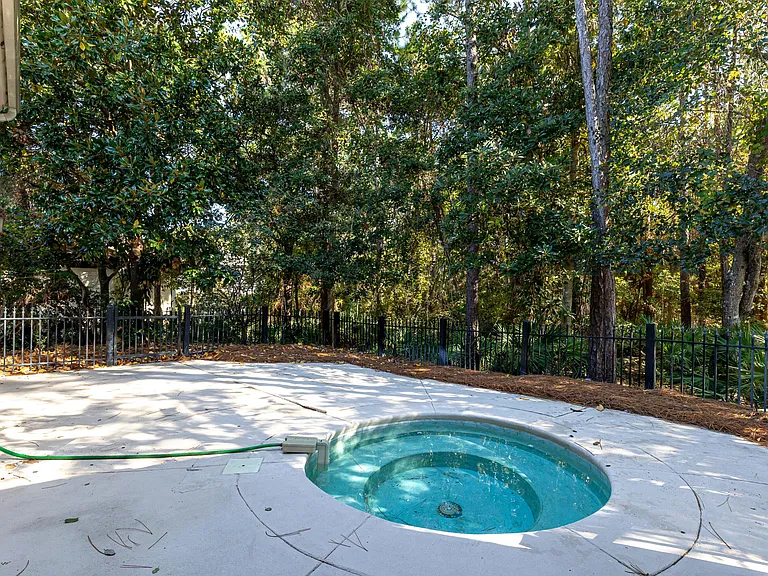 2928 Pine Valley Dr — Photo 20