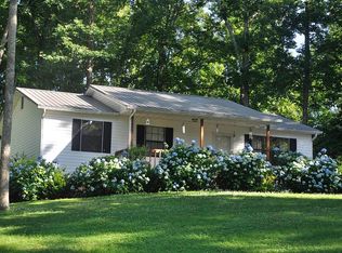438 Oak Grove Rd, Rogersville, TN 37857
