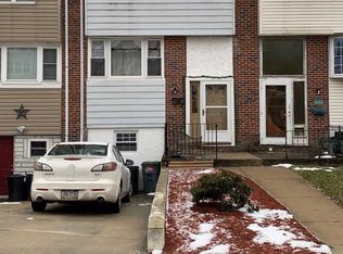 4270 Lawnside Rd, Philadelphia, PA 19154