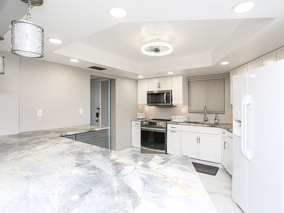 415 Augusta Blvd Naples FL Zillow