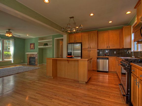5th image of 13143 NE 138th Pl