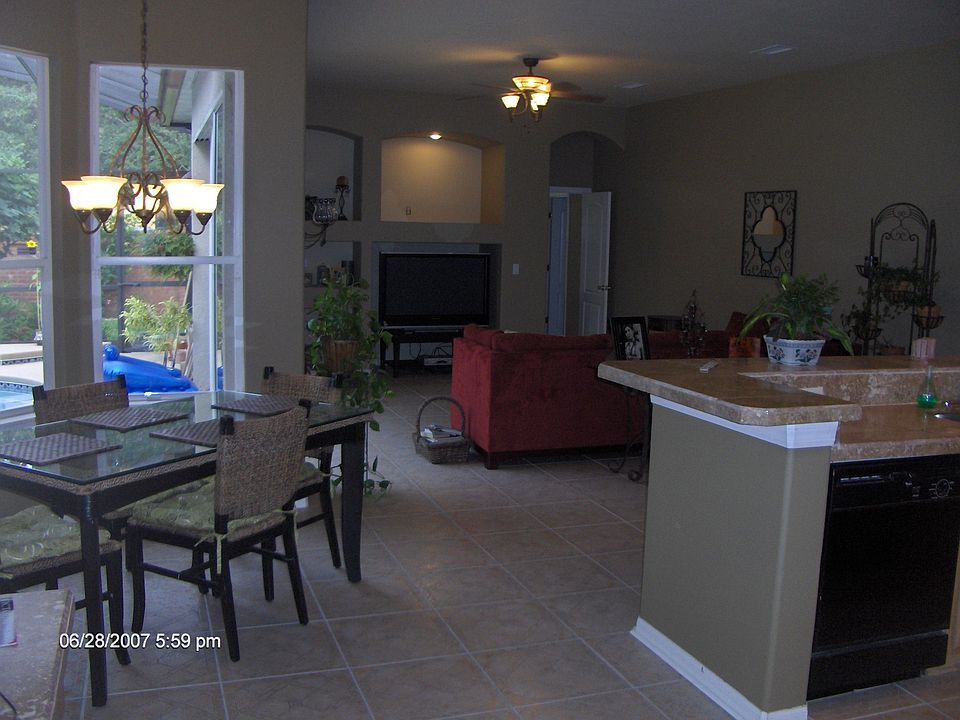 2nd image of 203 Lake Darby Pl