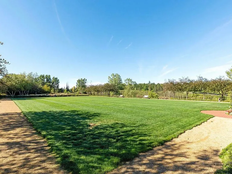 11023 Oak Grove Cir — Photo 30