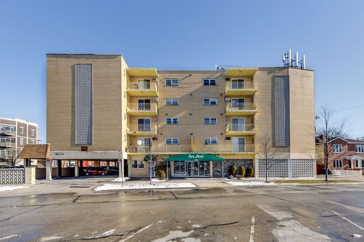1st image of 7929 W Grand Ave APT 208