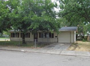 705 Ashmount Ave, Red Bluff, CA 96080