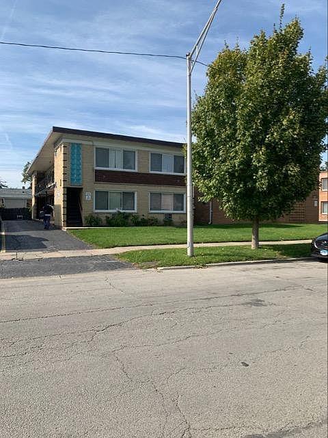 1st image of 1620 N 31st Ave APT 2R