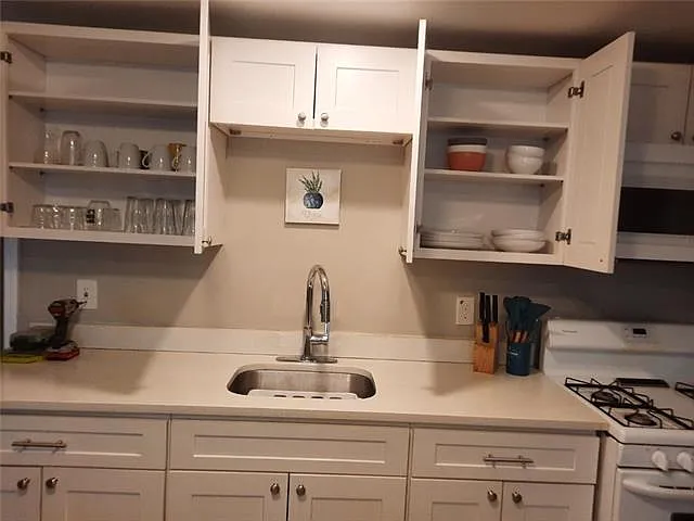 2912 Palmyra St #D — Photo 11