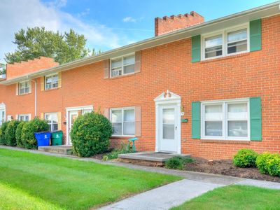 106 Lucas Dr APT 7, Blacksburg, VA, 24060