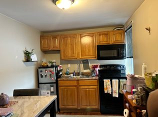 1444 S 7th St #5, Philadelphia, PA 19147