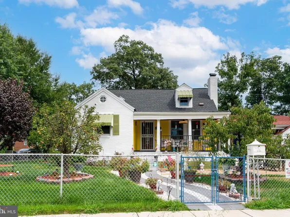 2300 Drexel St, Hyattsville, MD 20783