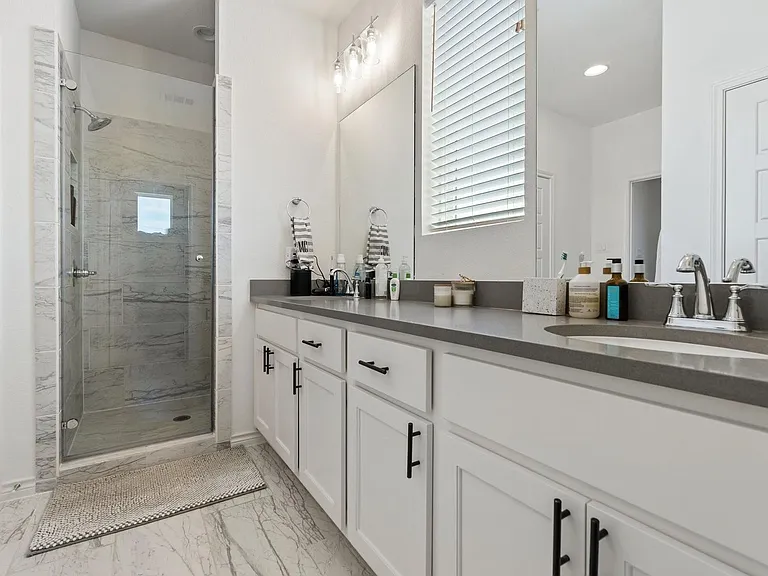 2830 Addison Park Ln — Photo 21