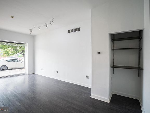 5th image of 223 W Girard Ave
