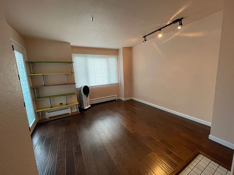 2201 Pearl St #217 — Photo 14