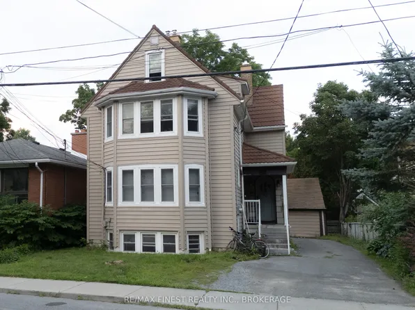 63 Pembroke St, Kingston, ON K7L 4N6
