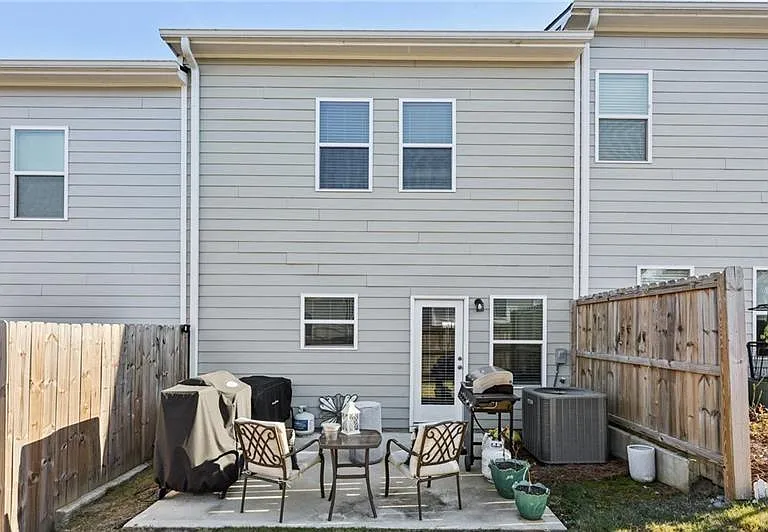 511 Ryan Ct #3 — Photo 35