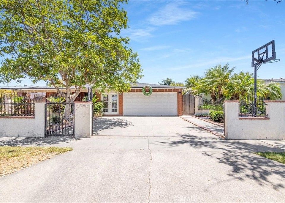 1st image of 1401 S Joane Way