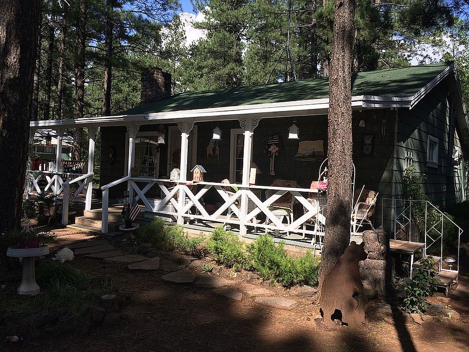 Main cabin front porch