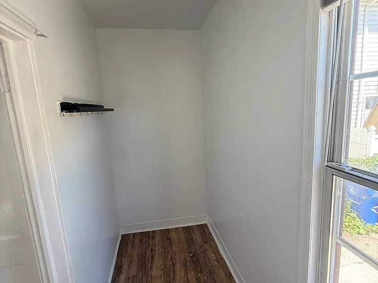 651 Meacham Ave — Photo 6