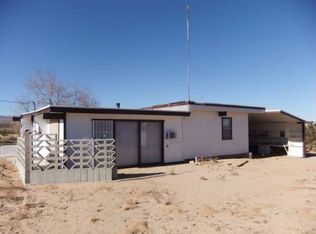 58276 Jackrabbit Trl, Landers, CA 92285