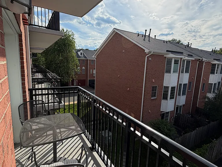6940 Fairfax Dr #304 — Photo 17