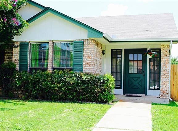 3rd image of 4776 Jasmine Dr