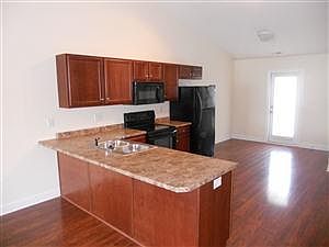 2nd image of 1404-B Egan Ct