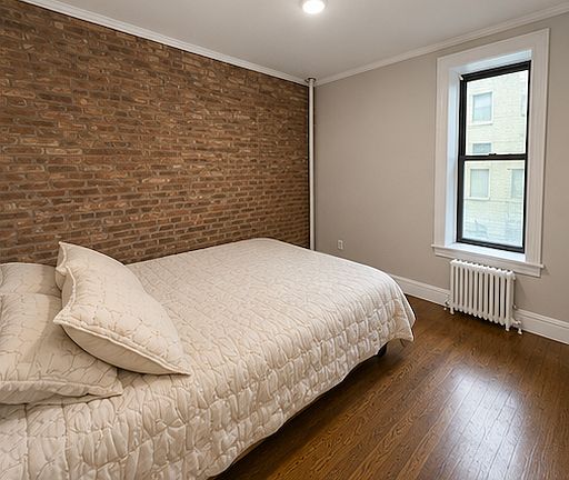 4th image of 336 E 18th St APT B2