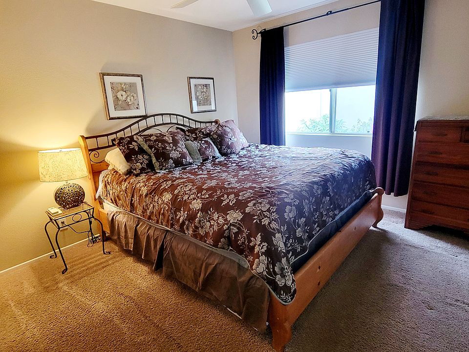 King size bed, nightstands, dresser and blackout curtains